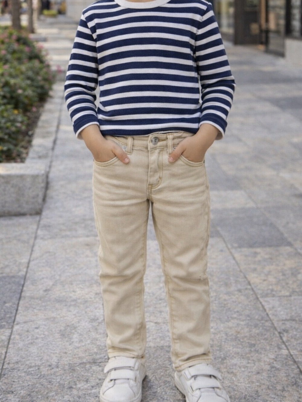 Massimo Dutti kids jeans. 5-6 Nearly New Luxury Italian Designer